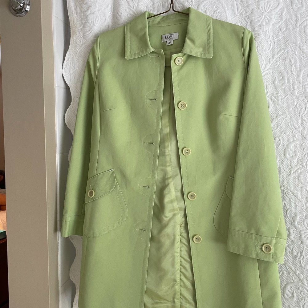 Like New LOFT Jacket, Petite Medium, Lime Green, Water Resistant